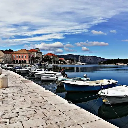 アパート Citta Vecchia Modern And Cosy With Magnificent Harbour View スタリー・グラード