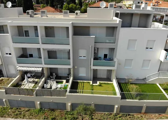 Citta Vecchia Modern And Cosy With Magnificent Harbour View * スタリー・グラード