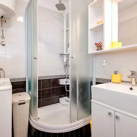 Citta Vecchia Modern And Cosy With Magnificent Harbour View Apartment