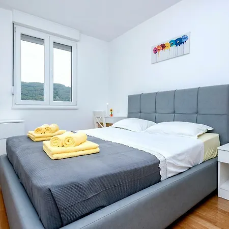 Citta Vecchia Modern And Cosy With Magnificent Harbour View * Stari Grad (Hvar)