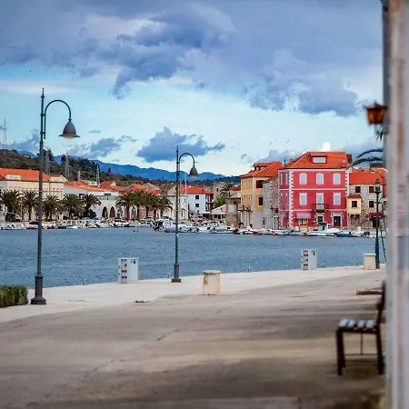 Citta Vecchia Modern And Cosy With Magnificent Harbour View Apartment